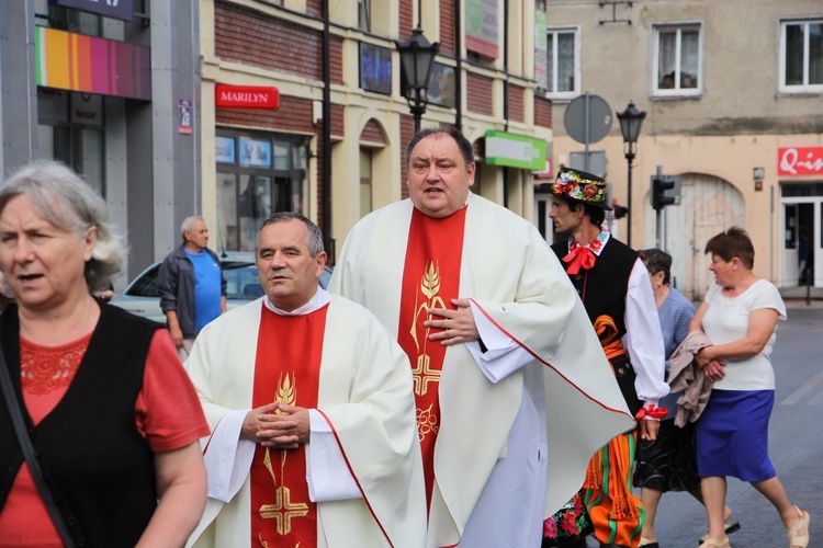 Powitanie ikony MB Częstochowskiej w parafii Świętego Ducha w Łowiczu