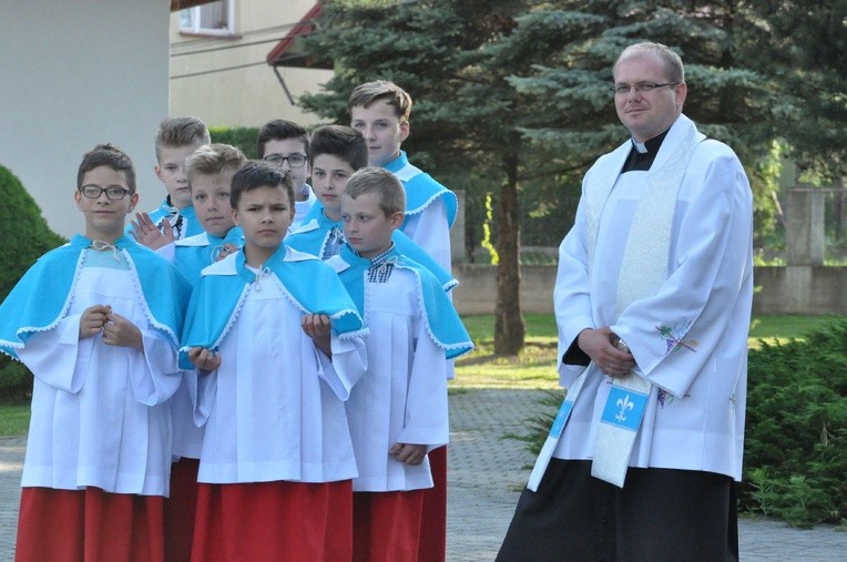 Z Trzetrzewiny do Niskowej