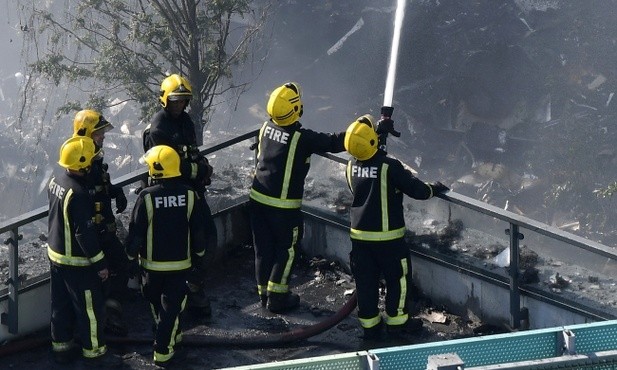 Nowe informacje ws. ofiar pożaru w Londynie