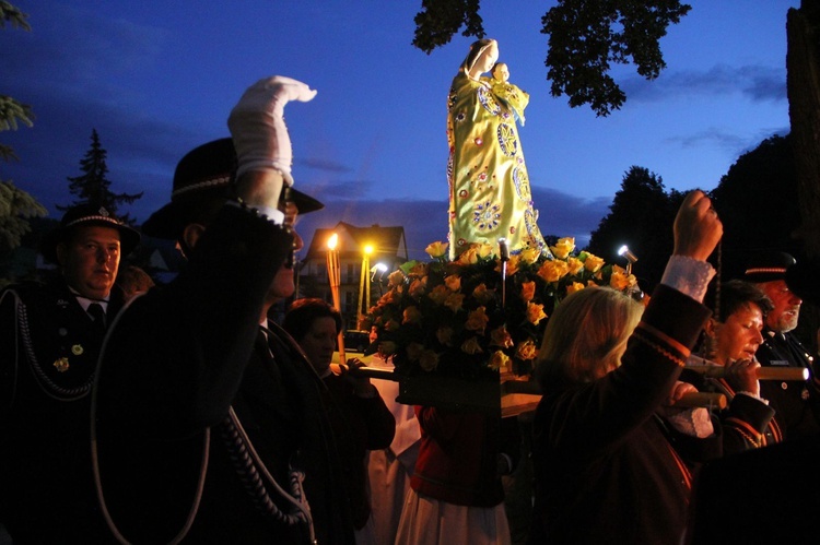 Procesja fatimska w Krużlowej