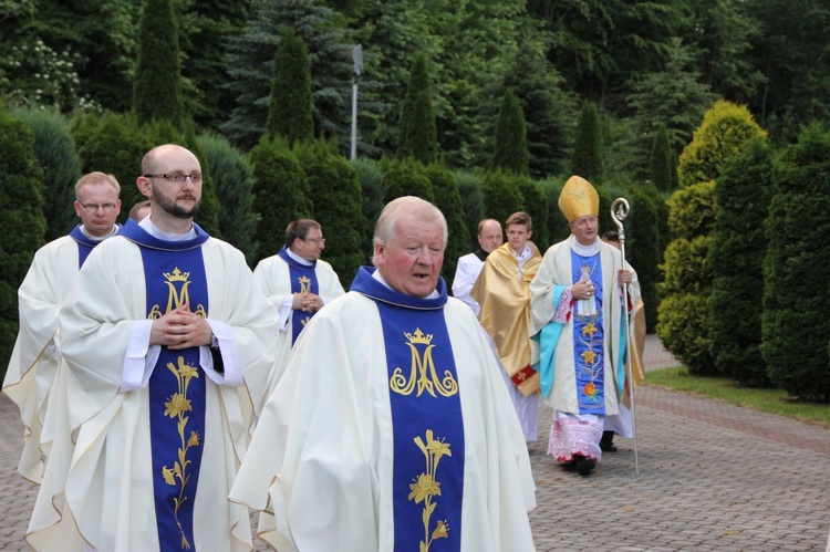 Procesja fatimska w Krużlowej