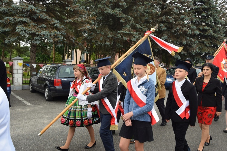 Powitanie ikony MB Częstochowskiej w Bobrownikach