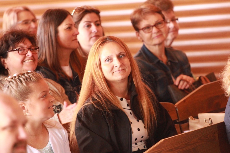 Konkurs wokalno-muzyczny o bł. Karolinie