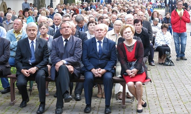 Przeznaczeni do służby