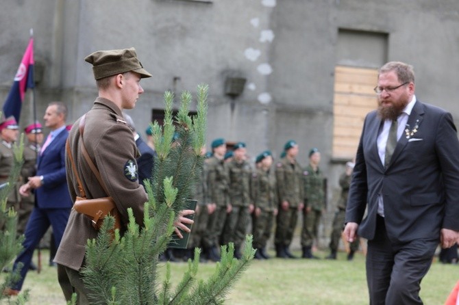 Narodowy Dzień Pamięci w Oświęcimiu z premier Szydło - 2017