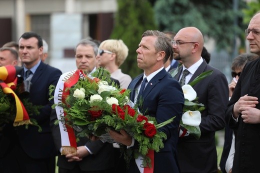 Narodowy Dzień Pamięci w Oświęcimiu z premier Szydło - 2017