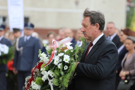 Narodowy Dzień Pamięci w Oświęcimiu z premier Szydło - 2017