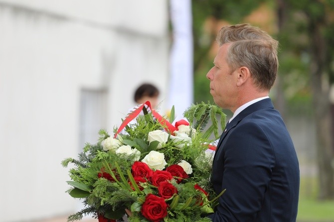 Narodowy Dzień Pamięci w Oświęcimiu z premier Szydło - 2017