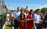 Procesja z widokiem na Tatry w Miętustwie