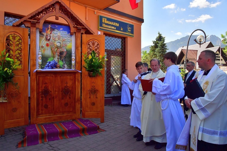 Najświętszy sakrament na Krupówkach