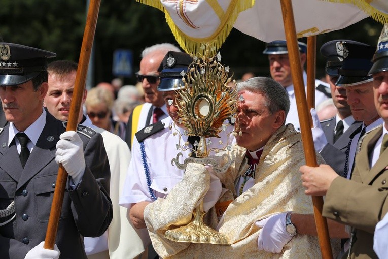 Procesja Bożego Ciała w Sandomierzu cz. I