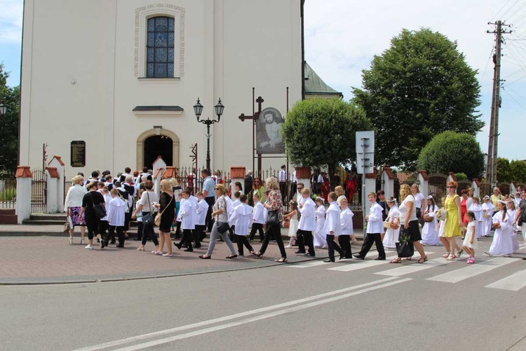 Procesja Bożego Ciała w Bielanach - 2017