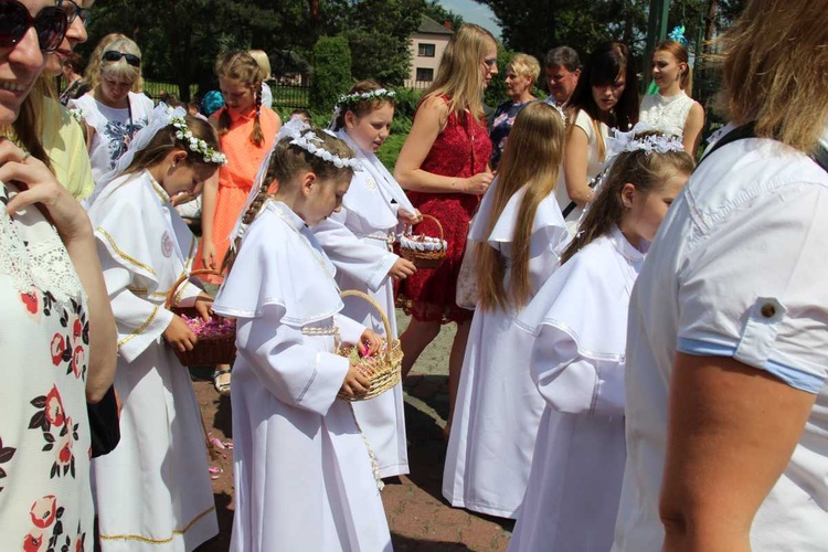 Procesja Bożego Ciała w Bielanach - 2017