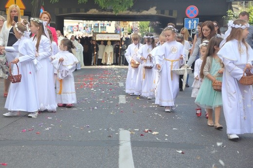 Procesja Bożego Ciała w Katowicach