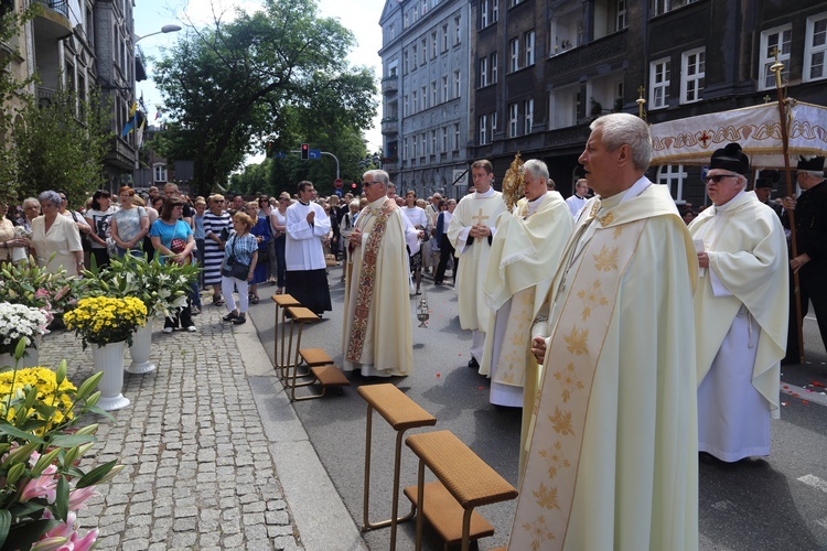 Procesja Bożego Ciała w Katowicach