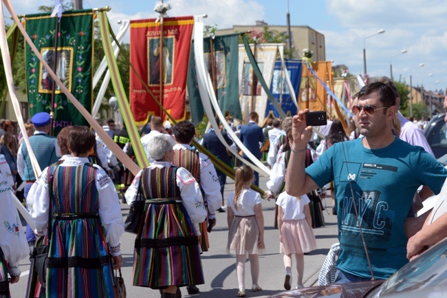 Procesja Bożego Ciała w Opocznie