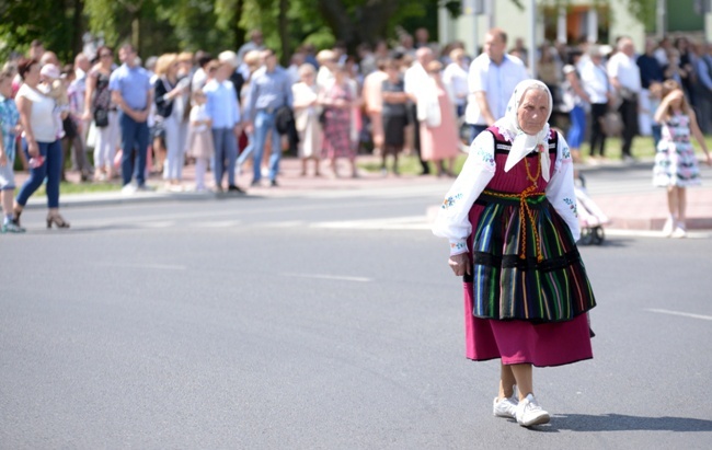 Procesja Bożego Ciała w Opocznie