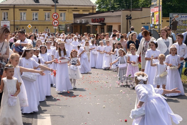 Procesja Bożego Ciała w Opocznie