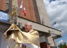 Na koniec uroczystego błogosławieństwa udzielił bp Adam Odzimek