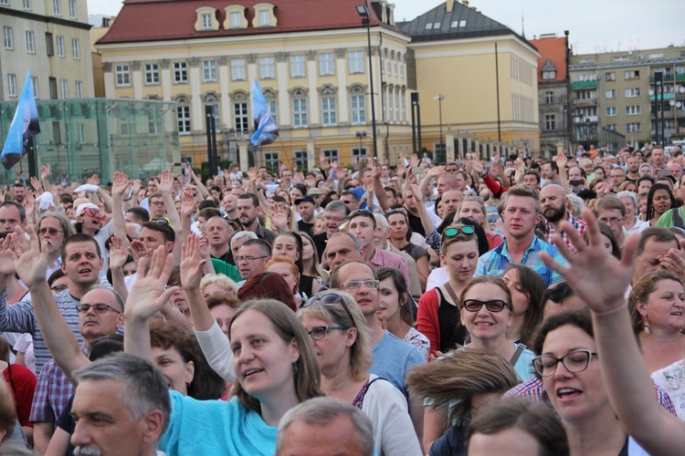 WNieboGłosy!