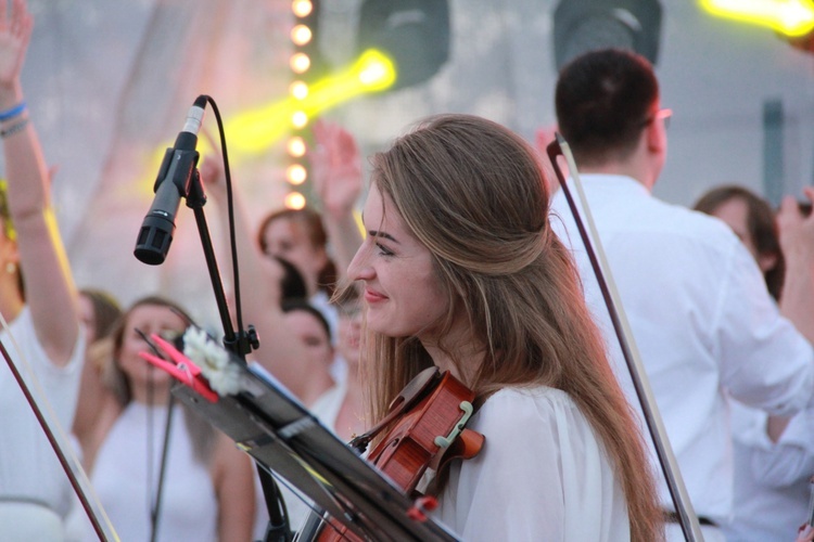 Zielonogórski Koncert Uwielbienia