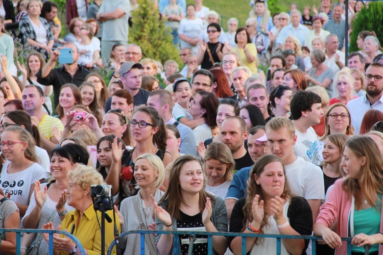 Zielonogórski Koncert Uwielbienia