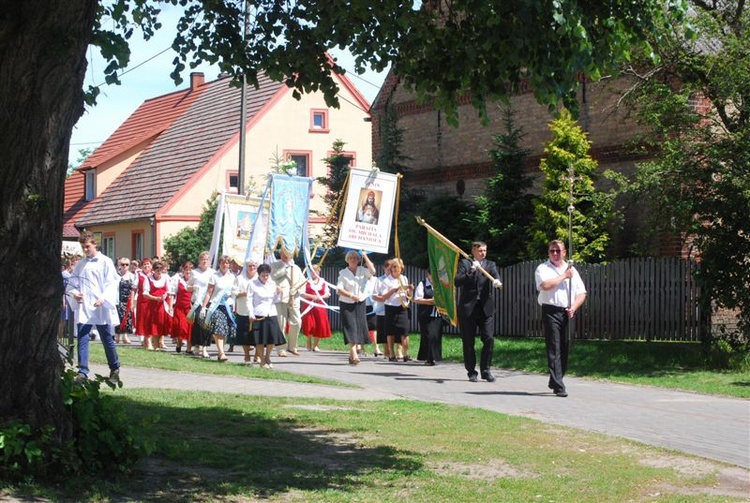 Boże Ciało w Jeninie