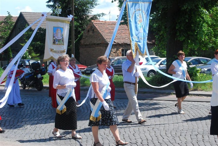 Boże Ciało w Jeninie