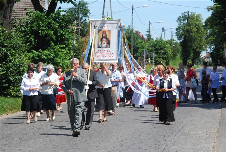 Boże Ciało w Jeninie