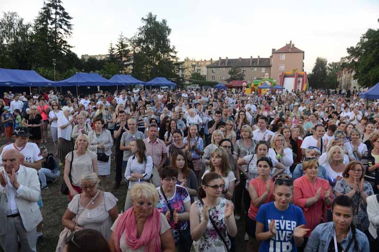 III Koncert Uwielbienia w Gorzowie Wlkp.