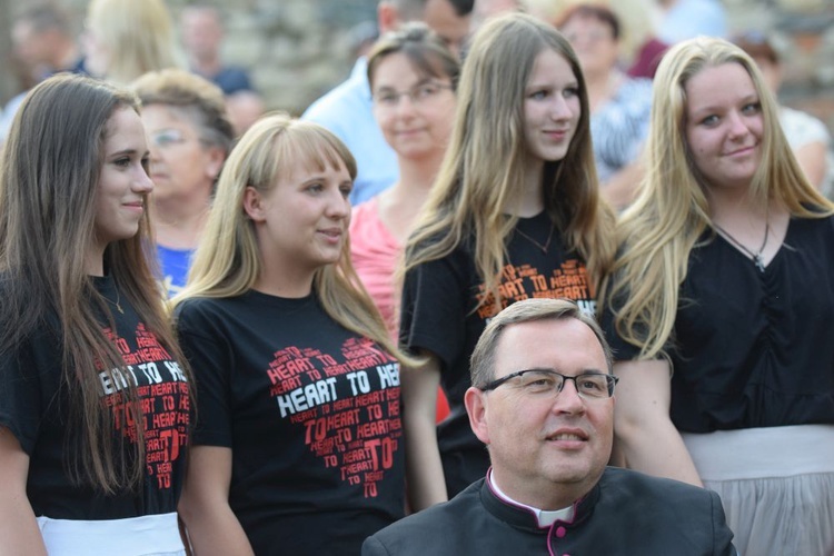 Koncert "Rozpalić serca" w Strzegomiu