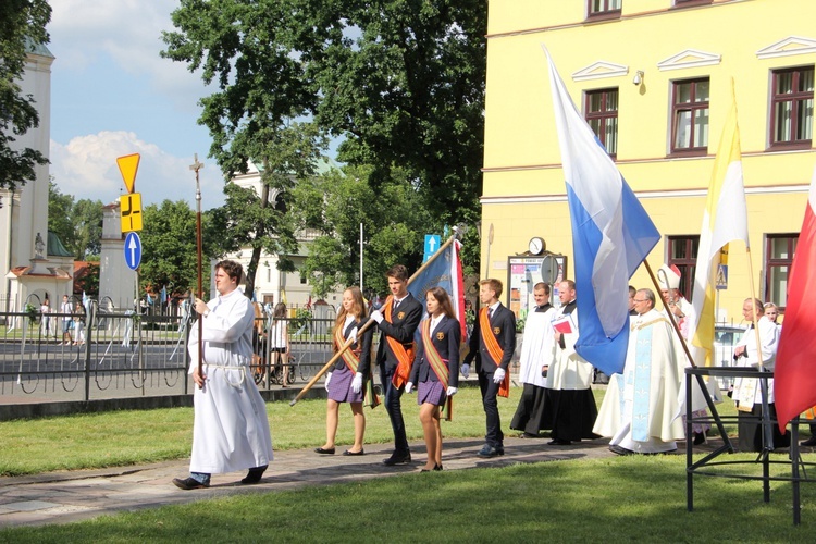 Powitanie MB Częstochowskiej w kościele rektorskim oo. pijarów w Łowiczu