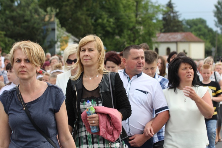 Powitanie ikony MB Częstochowskiej w Bełchowie