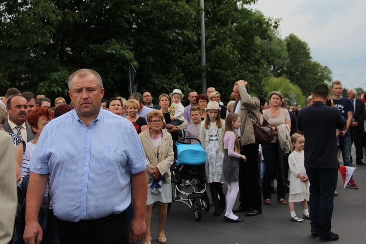 Powitanie ikony MB Częstochowskiej w Bełchowie