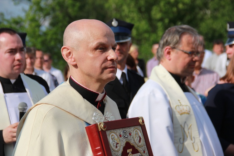 Powitanie ikony MB Częstochowskiej w Bełchowie