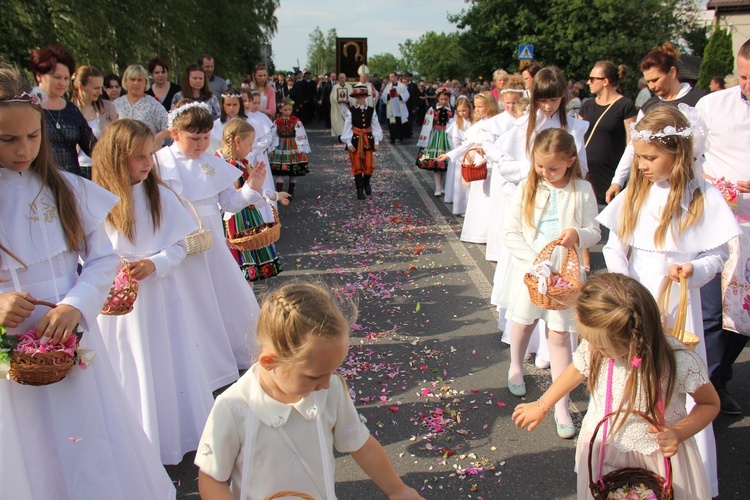 Powitanie ikony MB Częstochowskiej w Bełchowie