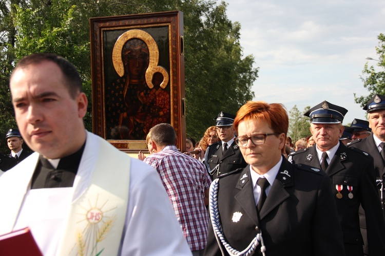 Powitanie ikony MB Częstochowskiej w Bełchowie