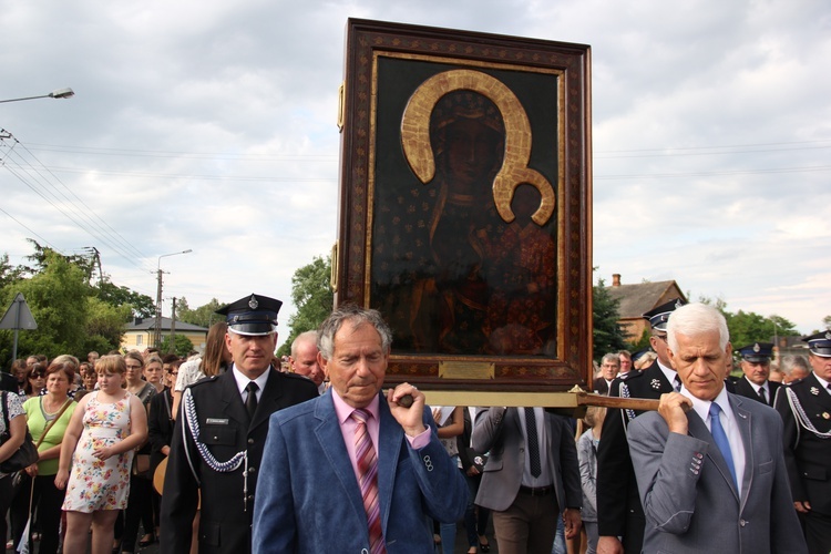 Powitanie ikony MB Częstochowskiej w Bełchowie