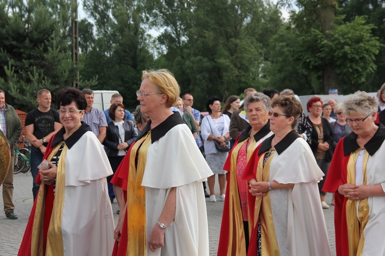 Powitanie ikony MB Częstochowskiej w Bełchowie