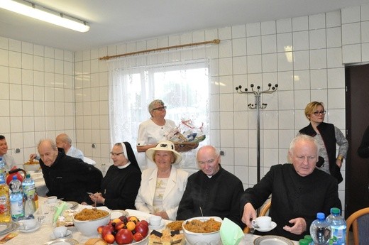 Poświęcenie obrazu św. Brata Alberta w Bielicach