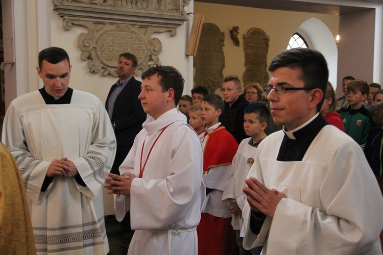 Turniej piłkarski ministrantów w Wołowie (początek)