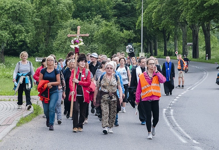 Po ziemi Maryi