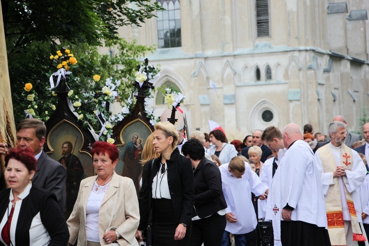 Powitanie ikony MB Częstochowskiej w Nieborowie