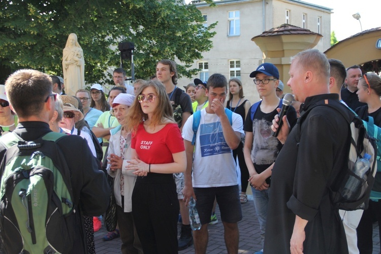 Piesza Pielgrzymka Powołaniowa do Rokitna