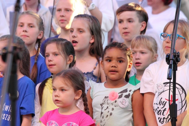 V Koncert Ewangelizacyjny "...by świat usłyszał"