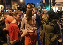 Theresa May: Policja bada potencjalny atak terrorystyczny w Londynie