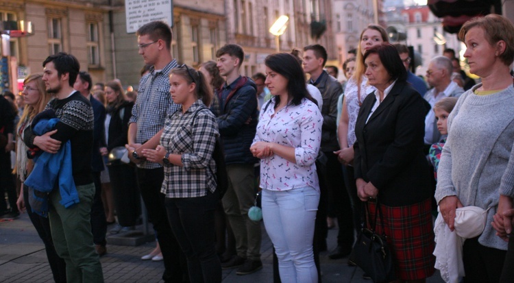 III Akademicka Procesja Bożego Ciała w Katowicach