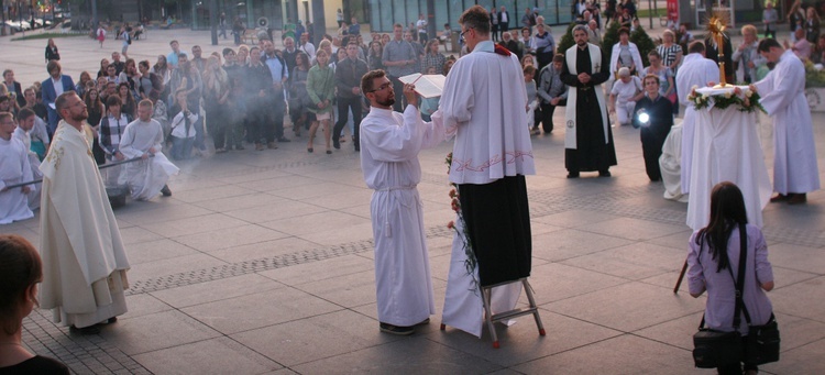 III Akademicka Procesja Bożego Ciała w Katowicach