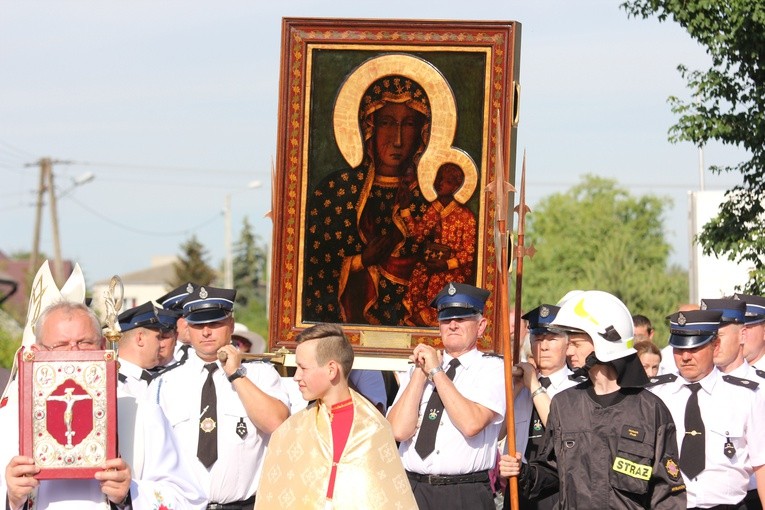 Powitanie ikony MB Częstochowskiej w Bednarach
