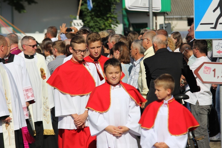 Powitanie ikony MB Częstochowskiej w Bednarach